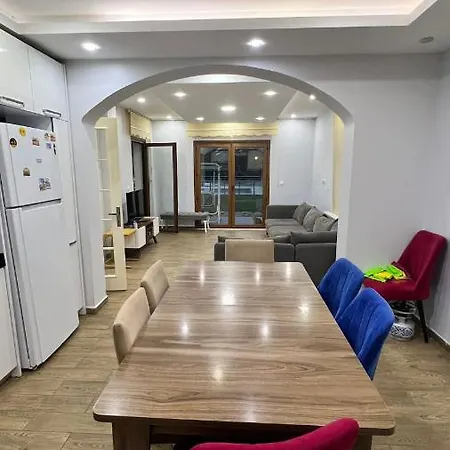 מלון Private With Swimming Pool *
